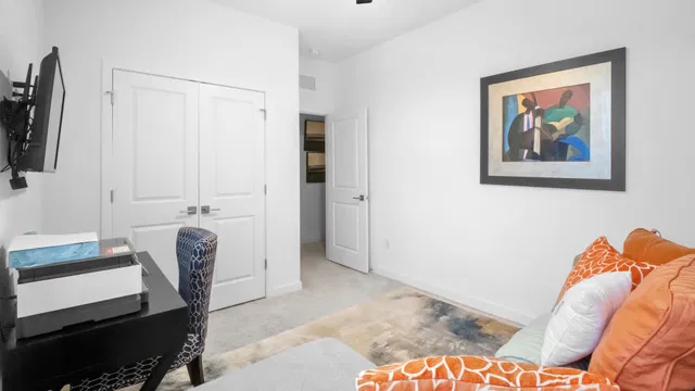 Residence photo 24