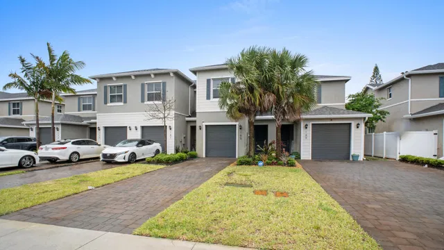 Residence photo 27