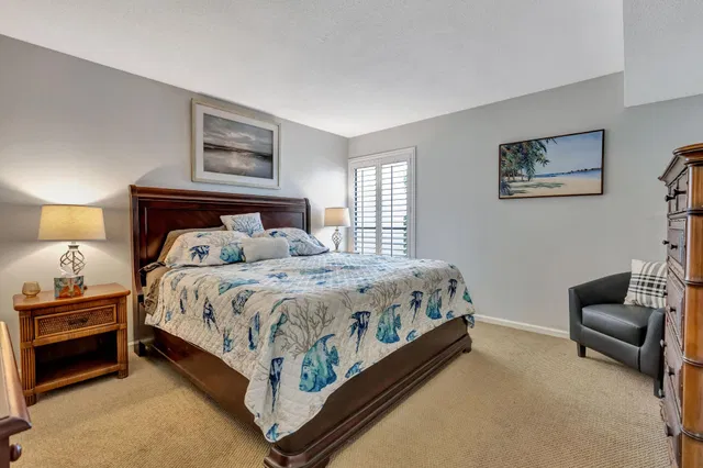 Unit C photo 32