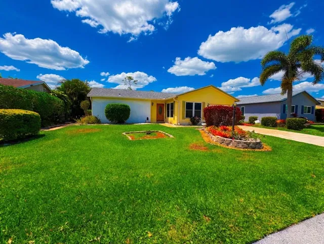 Residence photo 2