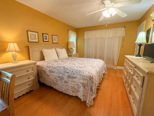 Residence photo 9
