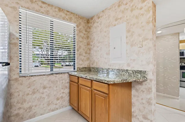 Unit 103 photo 6