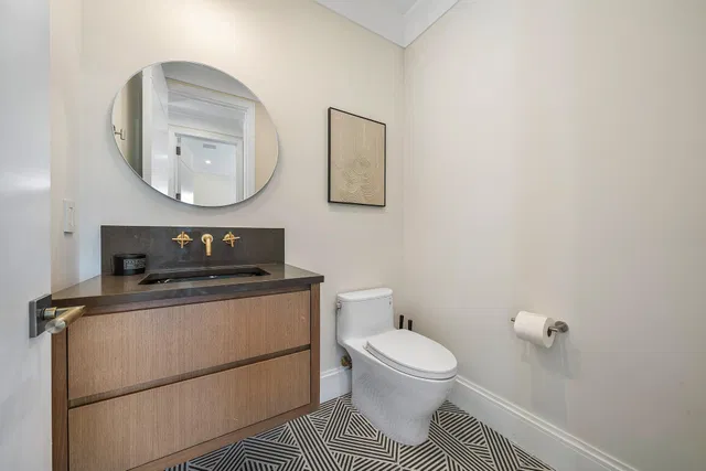  Residence photo 24