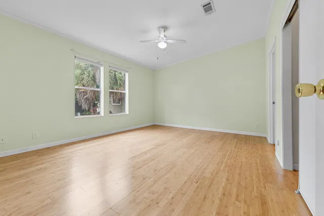 Unit 55 photo 21