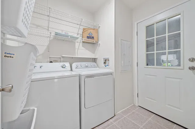 Unit 55 photo 31