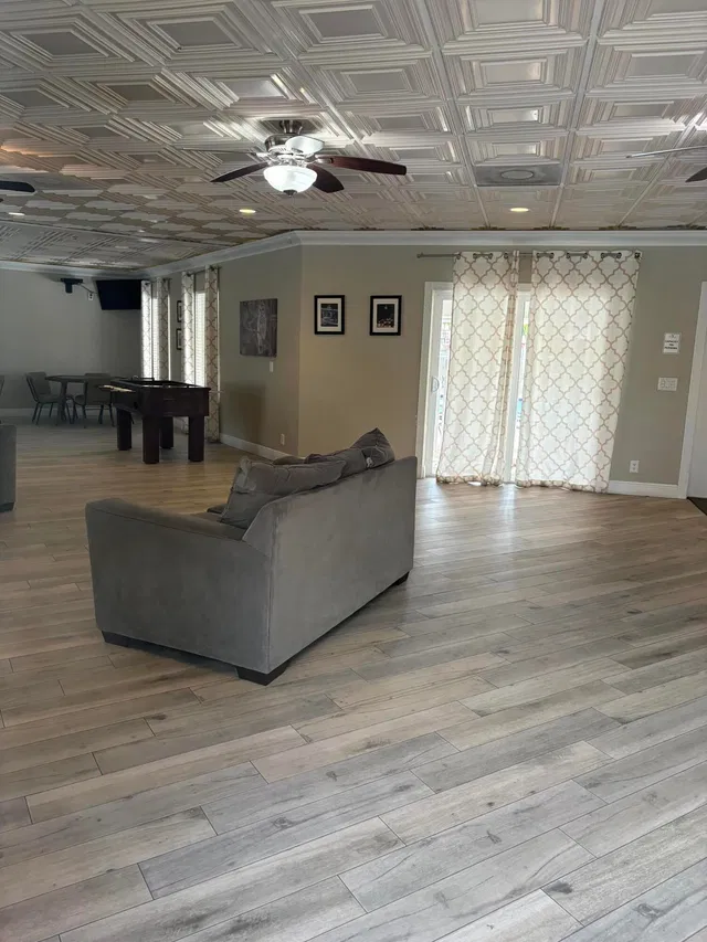 Unit 55 photo 39