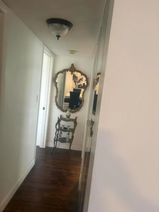 Unit 225 photo 18