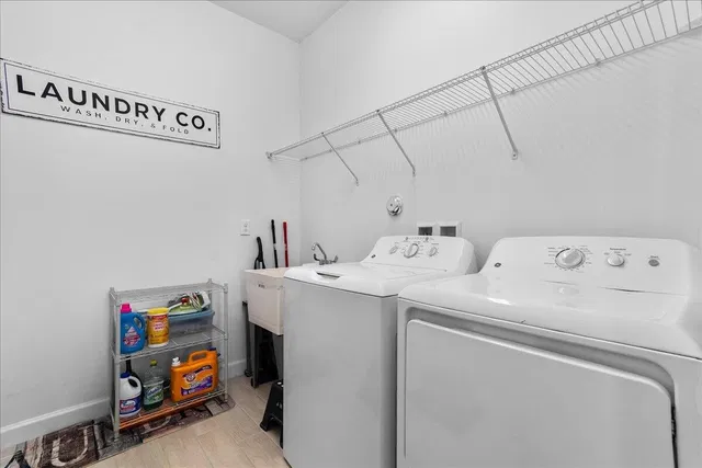 Residence photo 26