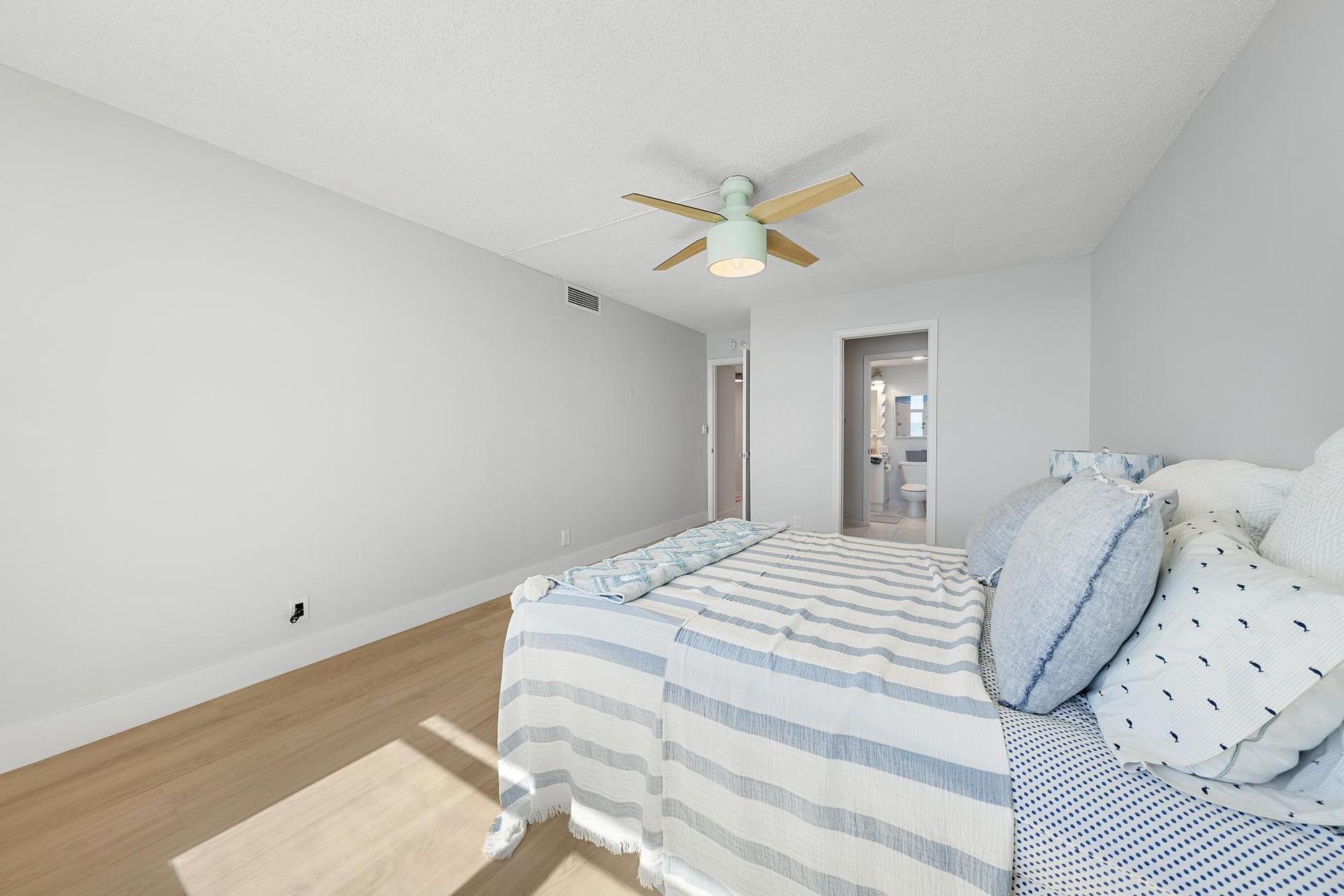 Singer Island Unit A5b photo 23