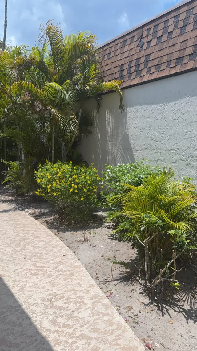 Residence photo 17