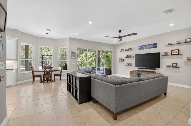Saturnia Boca Raton Residence photo 13