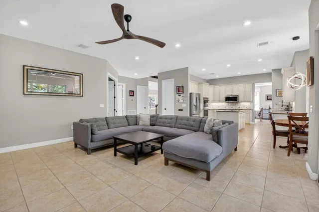 Saturnia Boca Raton Residence photo 16