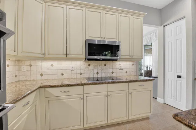 Saturnia Boca Raton Residence photo 23