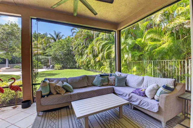 Saturnia Boca Raton Residence photo 45