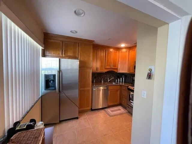 Unit 103 photo 6