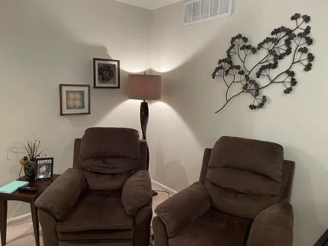 Unit 103 photo 9