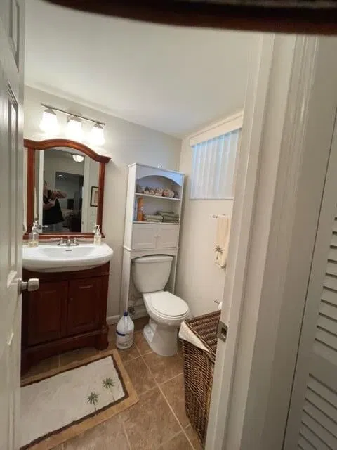Unit 103 photo 26