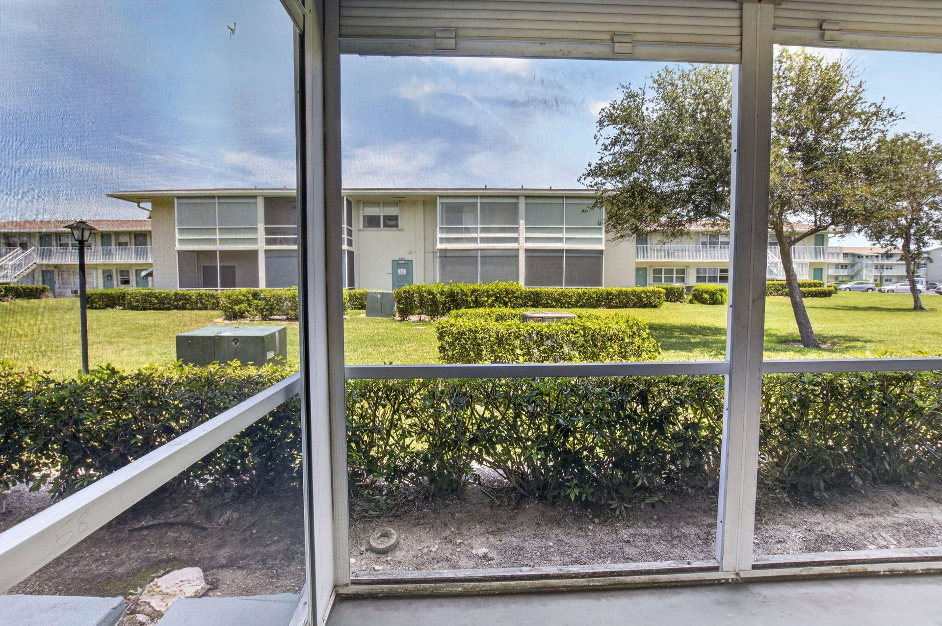 Unit 107 photo 23