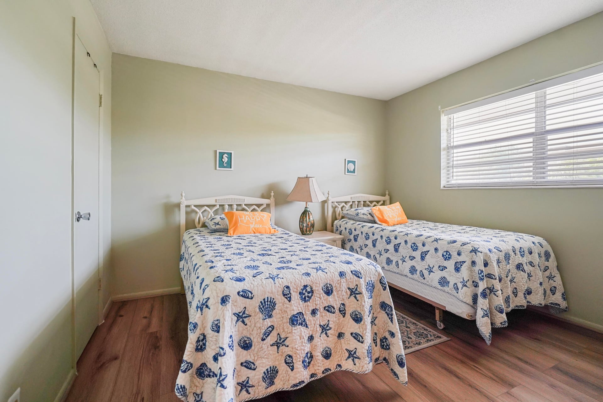 Unit 204 photo 7