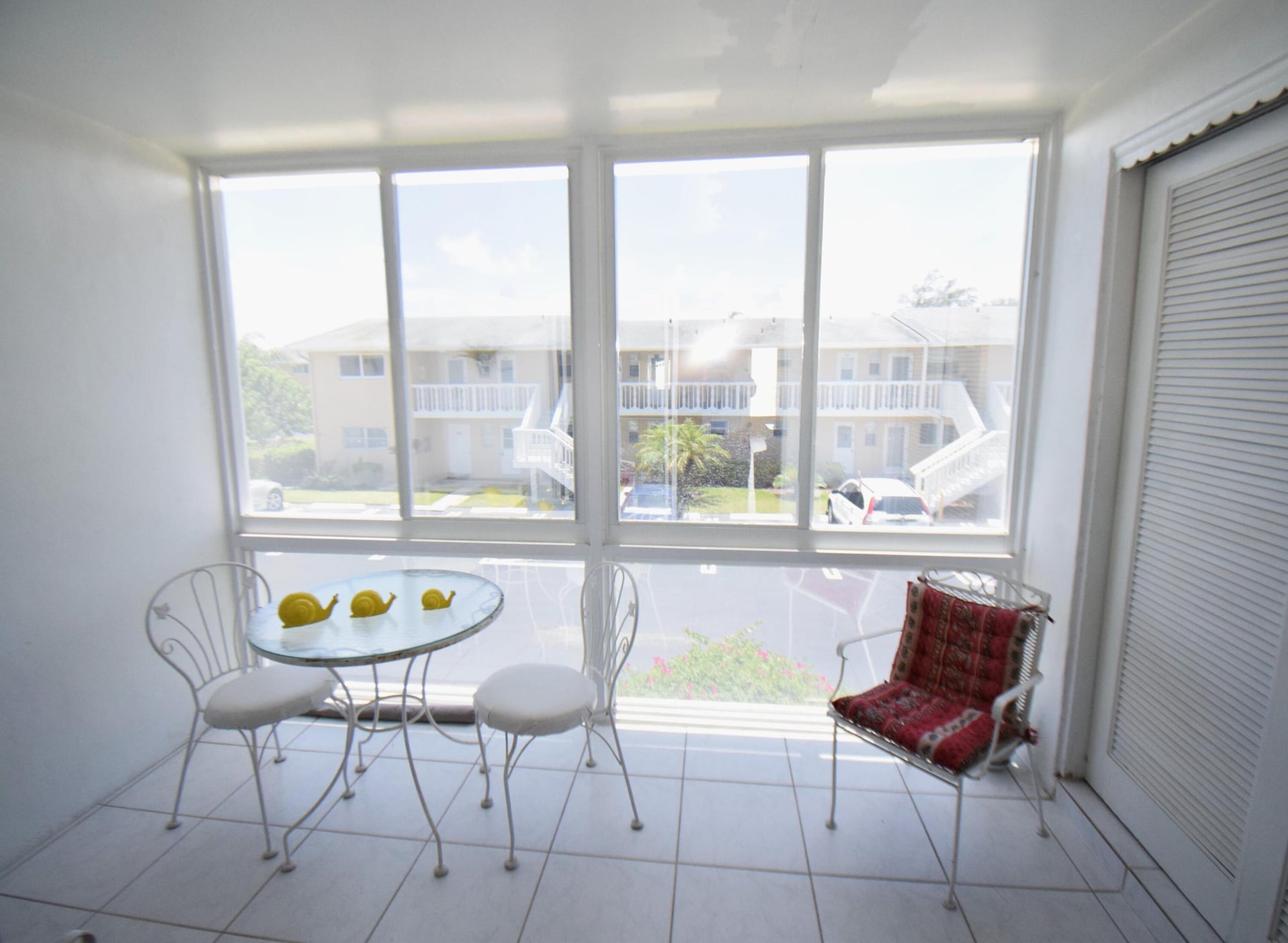 Unit 204 photo 9