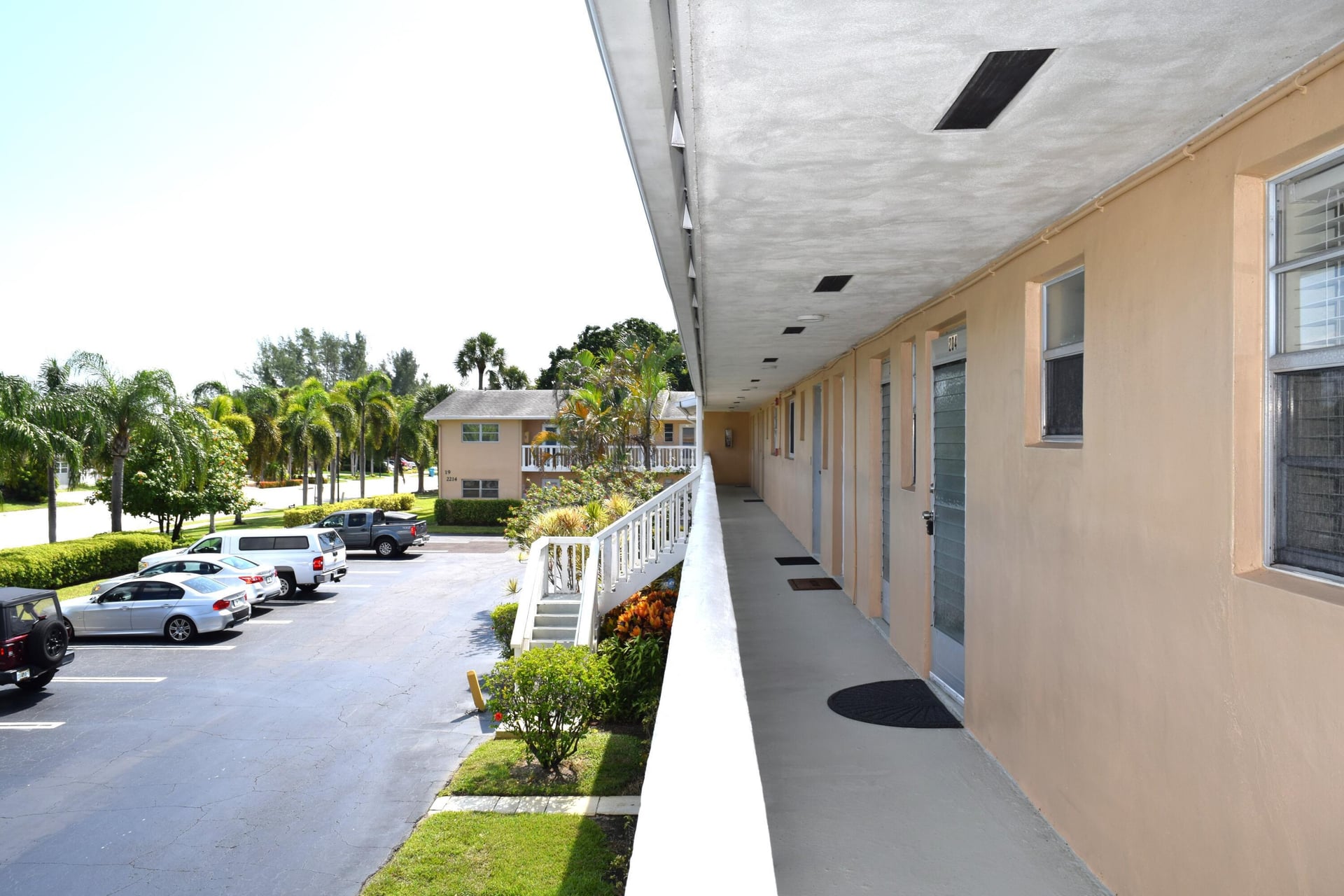 Unit 204 photo 17