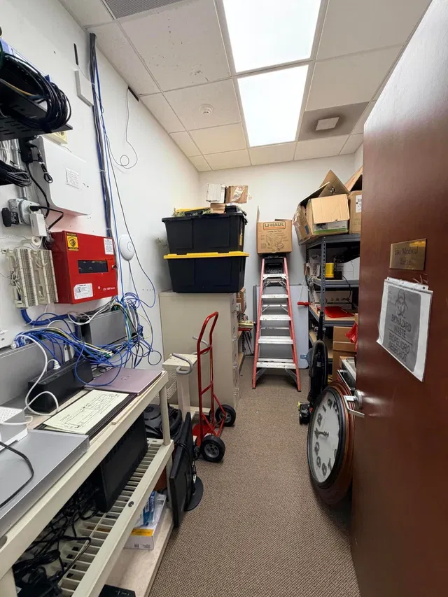 Unit 301 photo 12
