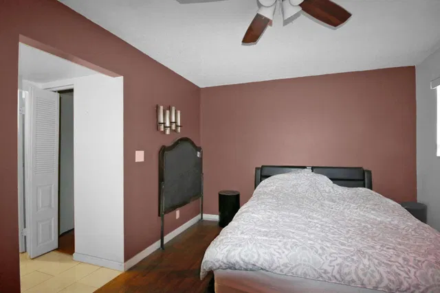  Unit 407 photo 11