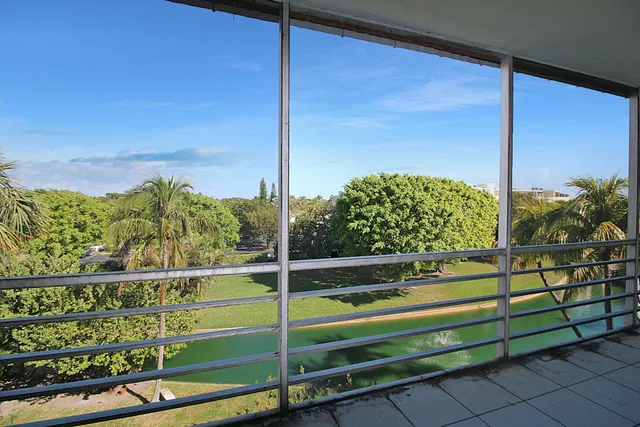  Unit 407 photo 13