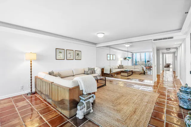 The Plaza of The Palm Beaches Unit 6g photo 15