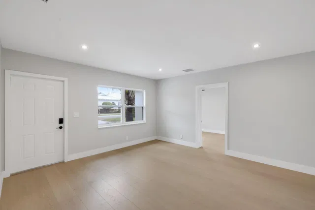 Residence photo 13