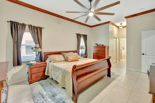  Residence photo 26