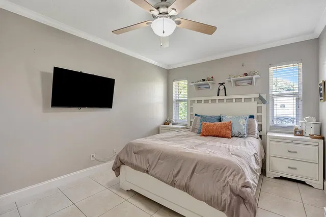  Residence photo 32