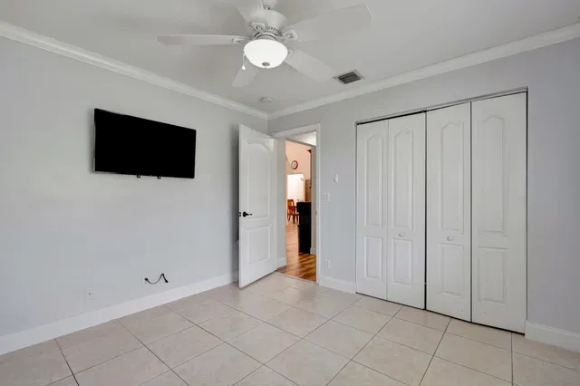  Residence photo 36