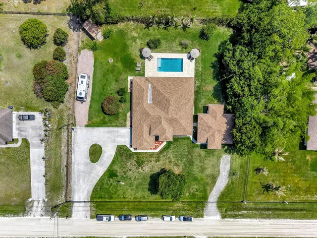 Residence photo 48