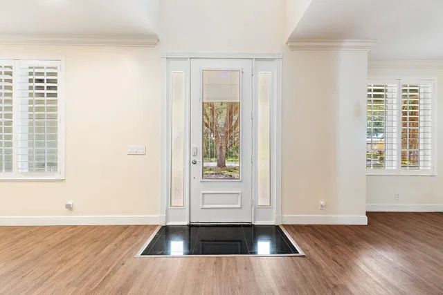  Residence photo 7