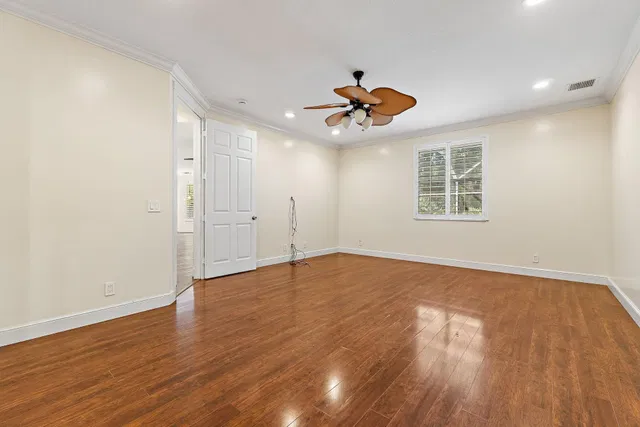  Residence photo 25