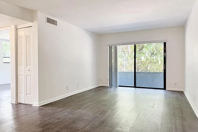 Unit 105 photo 3
