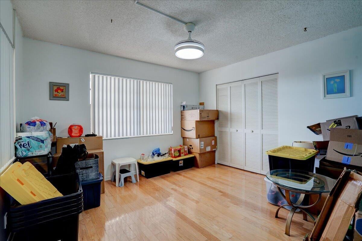  Unit 515 photo 30