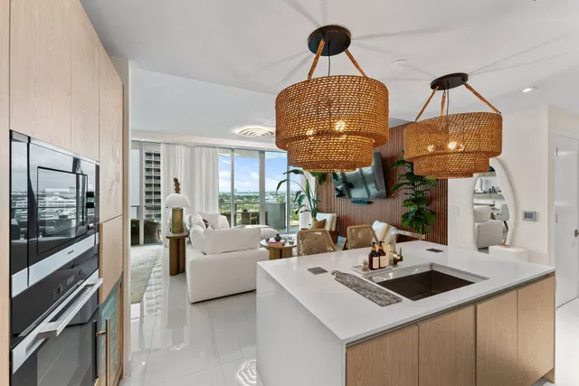Amrit Ocean Resort & Residences Unit H1006 photo 6