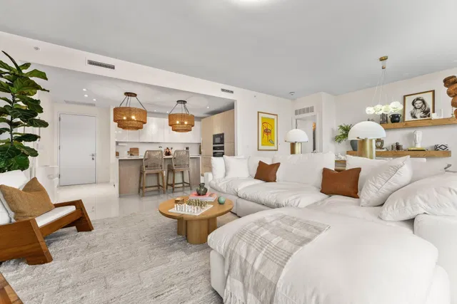 Amrit Ocean Resort & Residences Unit H1006 photo 12