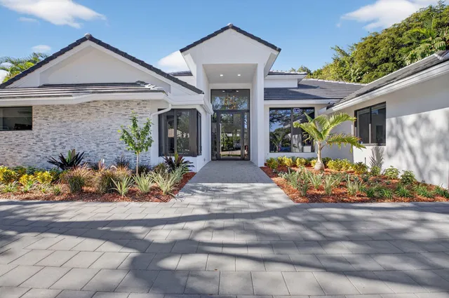 Woodfield Country Club Residence photo 5