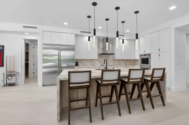 Woodfield Country Club Residence photo 19