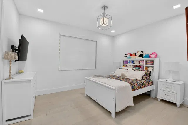Woodfield Country Club Residence photo 28