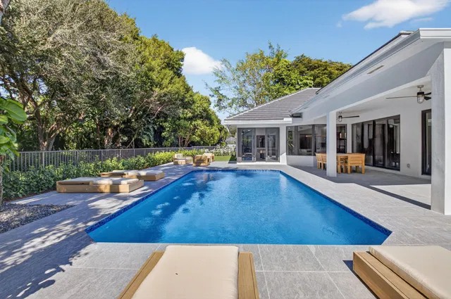 Woodfield Country Club Residence photo 56