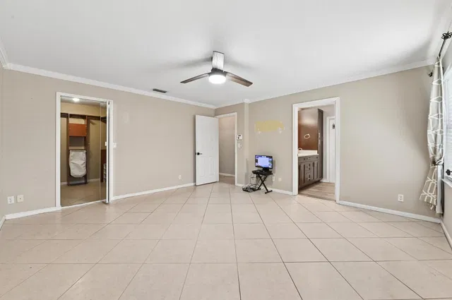 Residence photo 7
