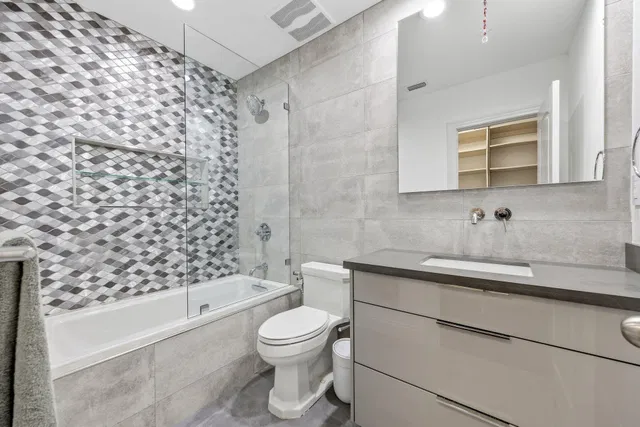 Unit H104 photo 46
