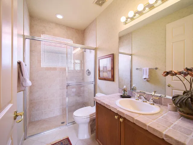 Residence photo 28