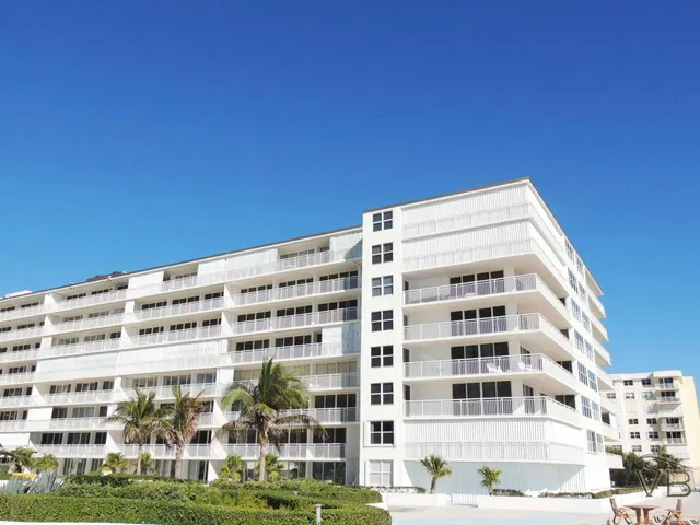 Barclay Condo Unit 410 photo 44