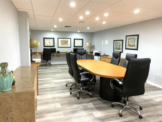 Barclay Condo Unit 410 photo 48