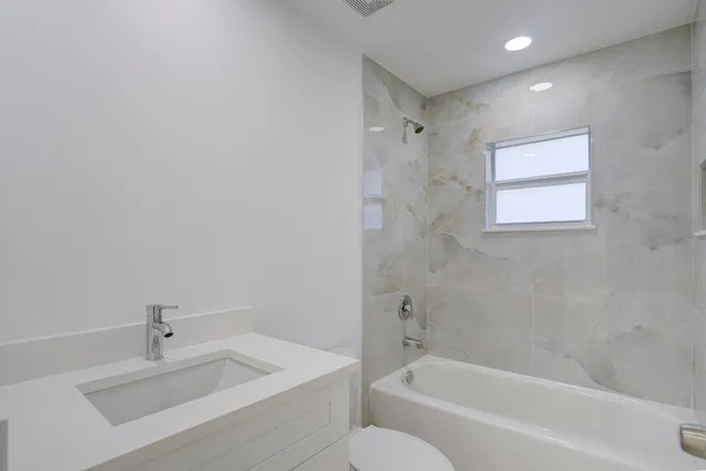 Residence photo 44